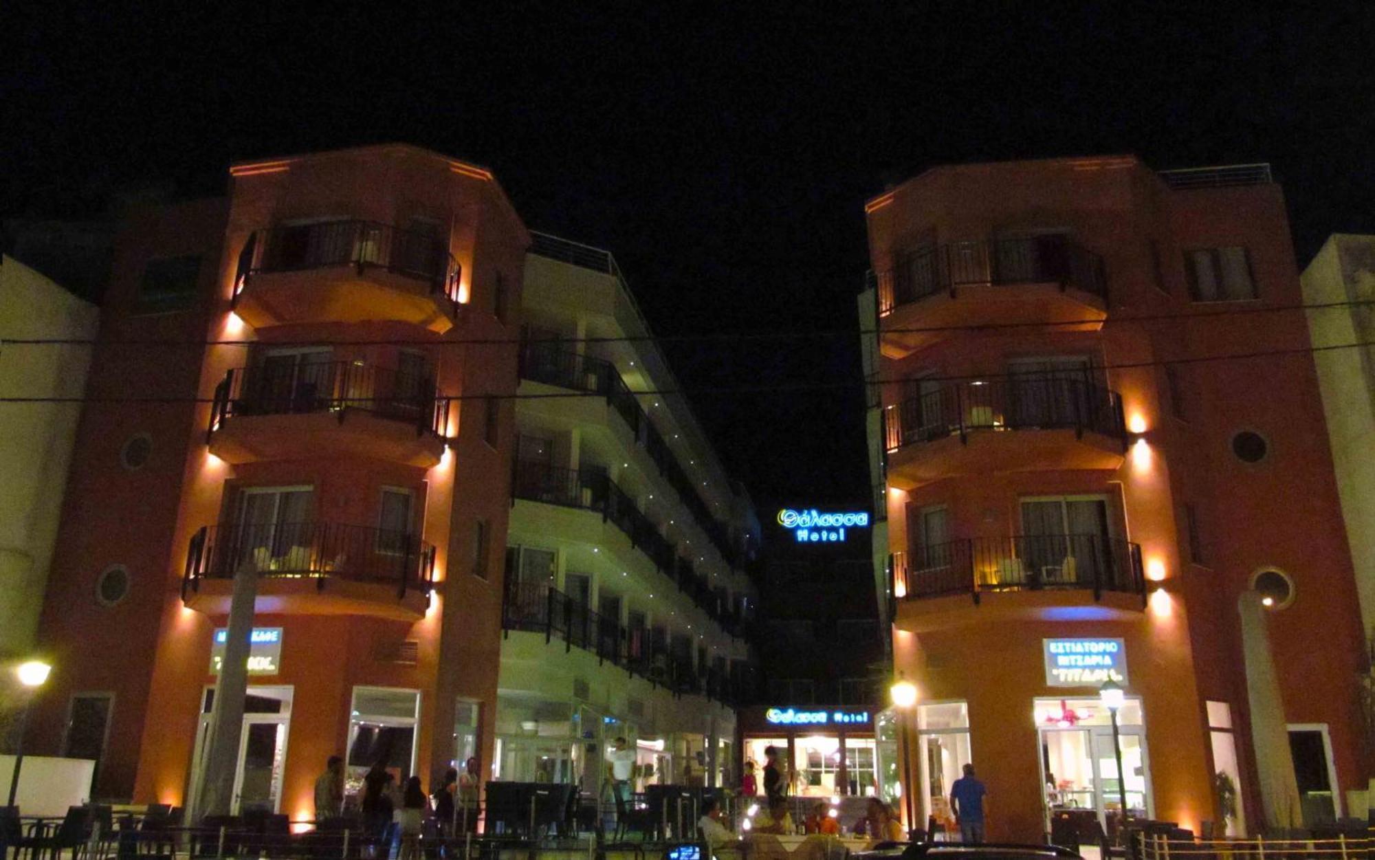 Thalassa Hotel Loutra Edipsou  Exterior photo